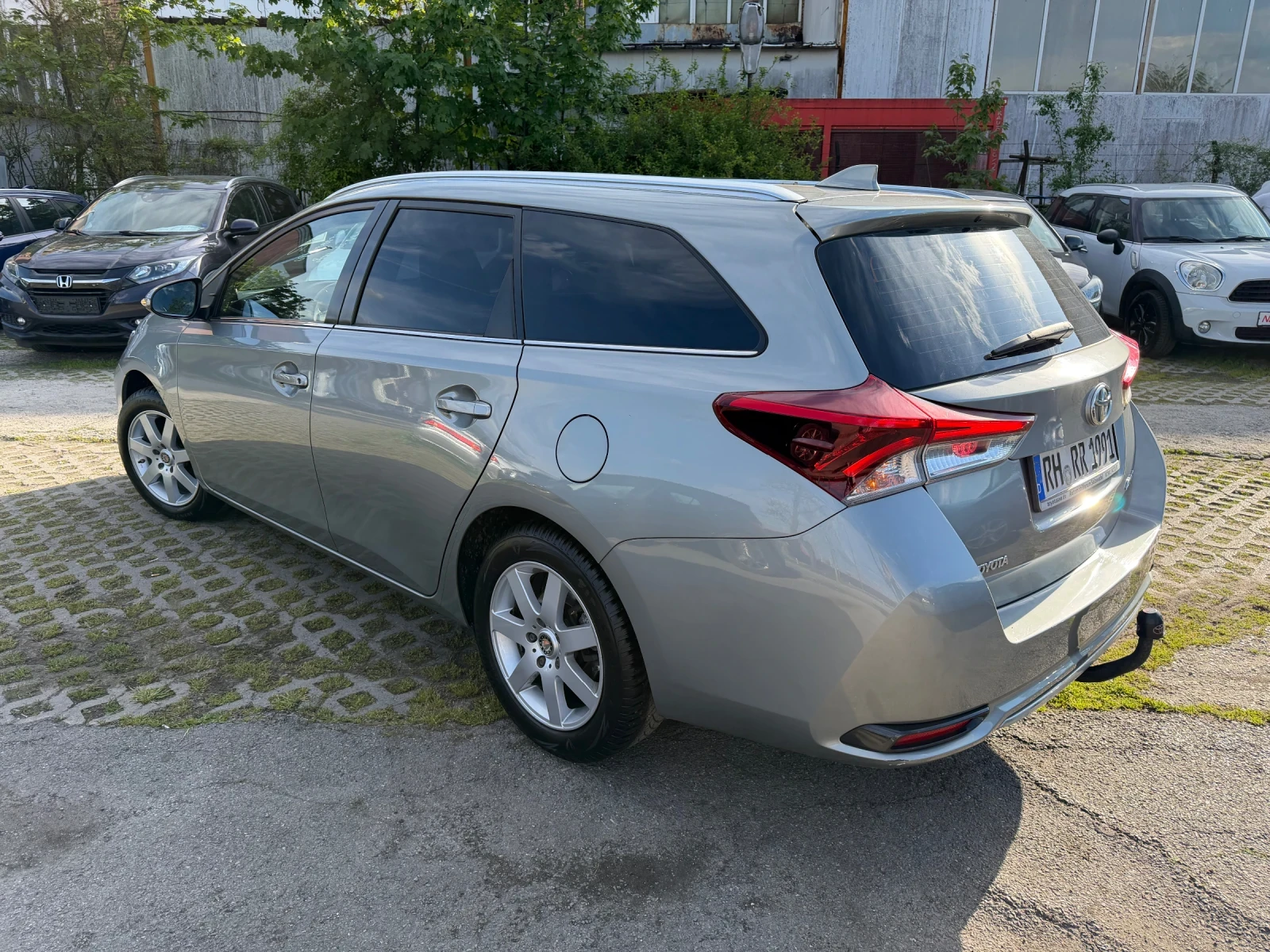 Toyota Auris 1.3TURBO/SPORT | Mobile.bg � ����������� 7