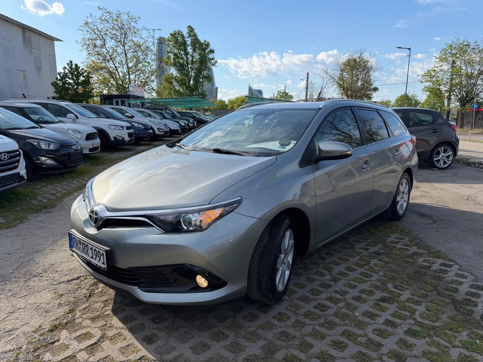 Toyota Auris 1.3TURBO/SPORT