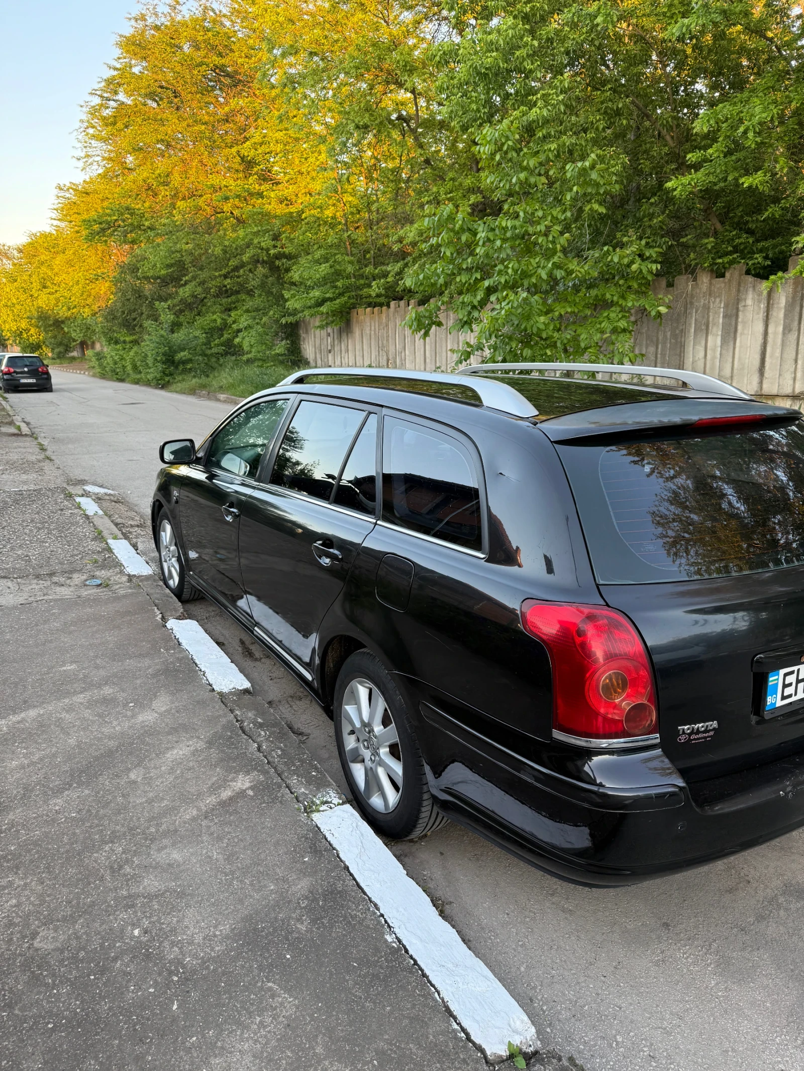Toyota Avensis, снимка 2 - Автомобили и джипове - 54770543