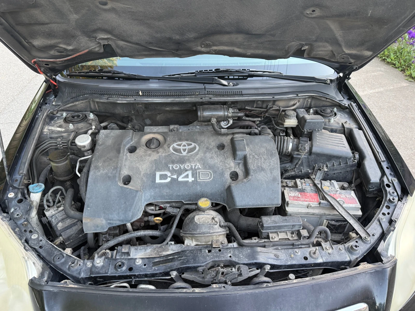 Toyota Avensis, снимка 12 - Автомобили и джипове - 54770543