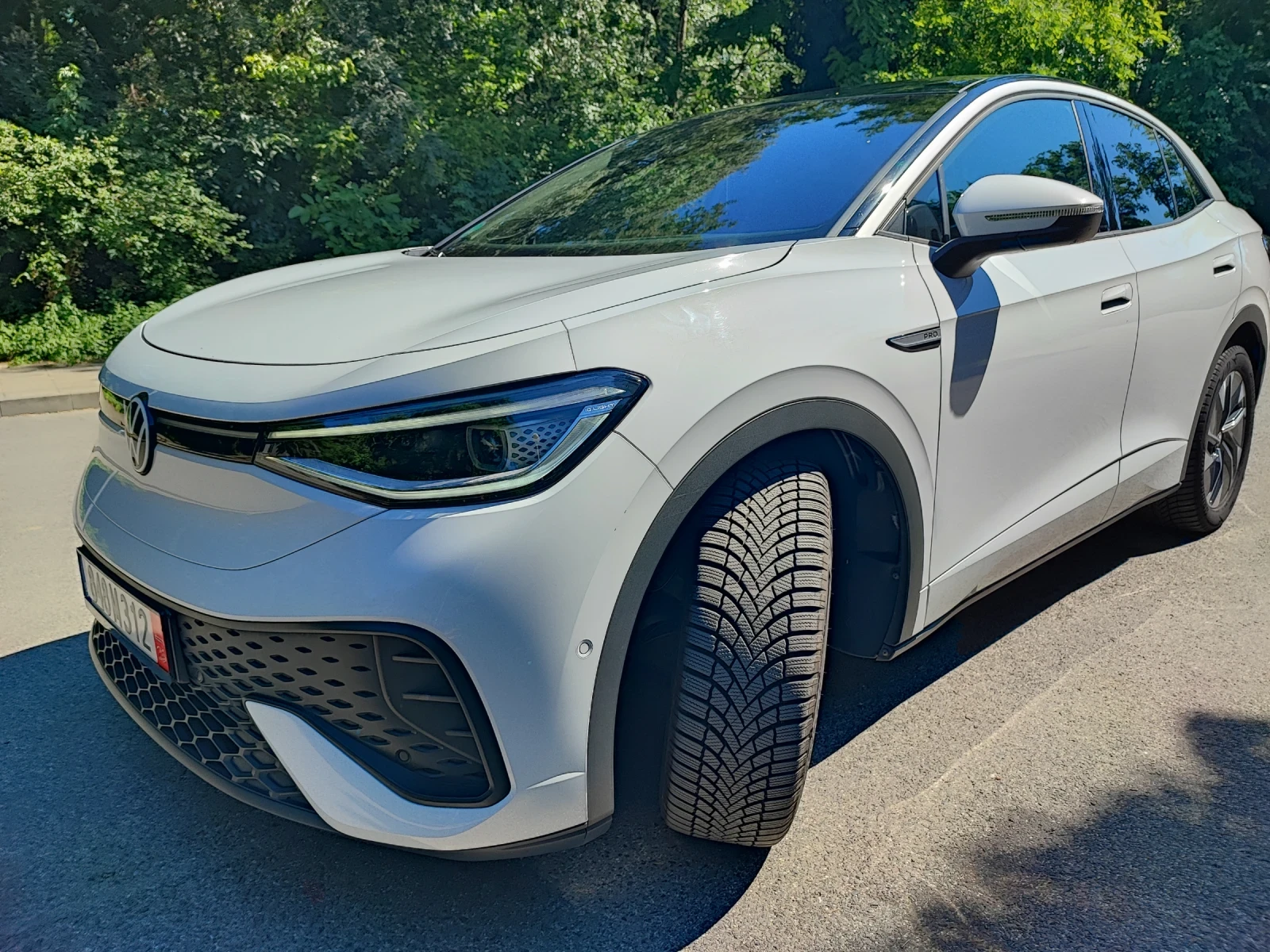 VW ID.5 PRO/MATRIX/PANO/HUD/360CAM/МАСАЖ/FULL/40хкм/SOH97%, снимка 7 - Автомобили и джипове - 54784223
