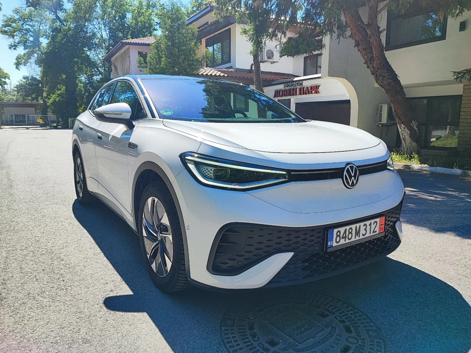 VW ID.5 PRO/MATRIX/PANO/HUD/360CAM/МАСАЖ/FULL/40хкм/SOH97%, снимка 5 - Автомобили и джипове - 54784223