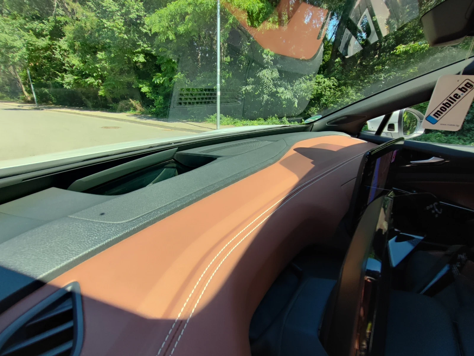 VW ID.5 PRO/MATRIX/PANO/HUD/360CAM/МАСАЖ/FULL/40хкм/SOH97%, снимка 8 - Автомобили и джипове - 54784223
