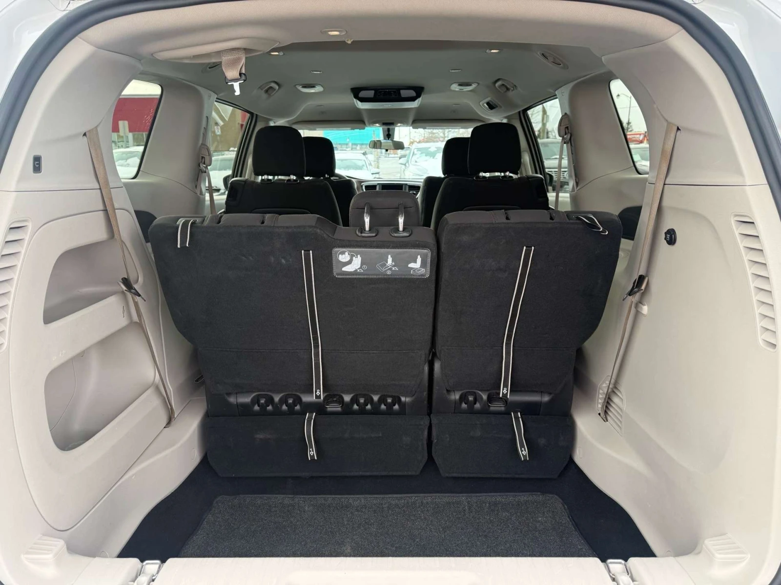 Chrysler Pacifica Touring, ЦЕНА ДО БГ, снимка 17 - Автомобили и джипове - 54870784