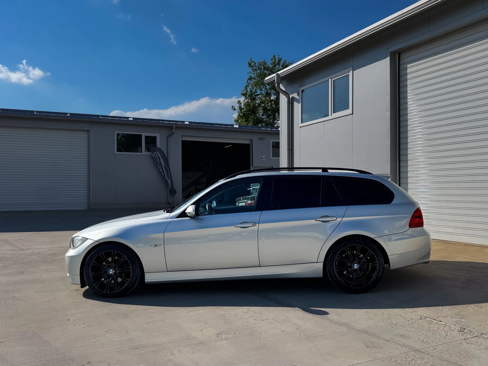 BMW 320, снимка 5 - Автомобили и джипове - 54873591