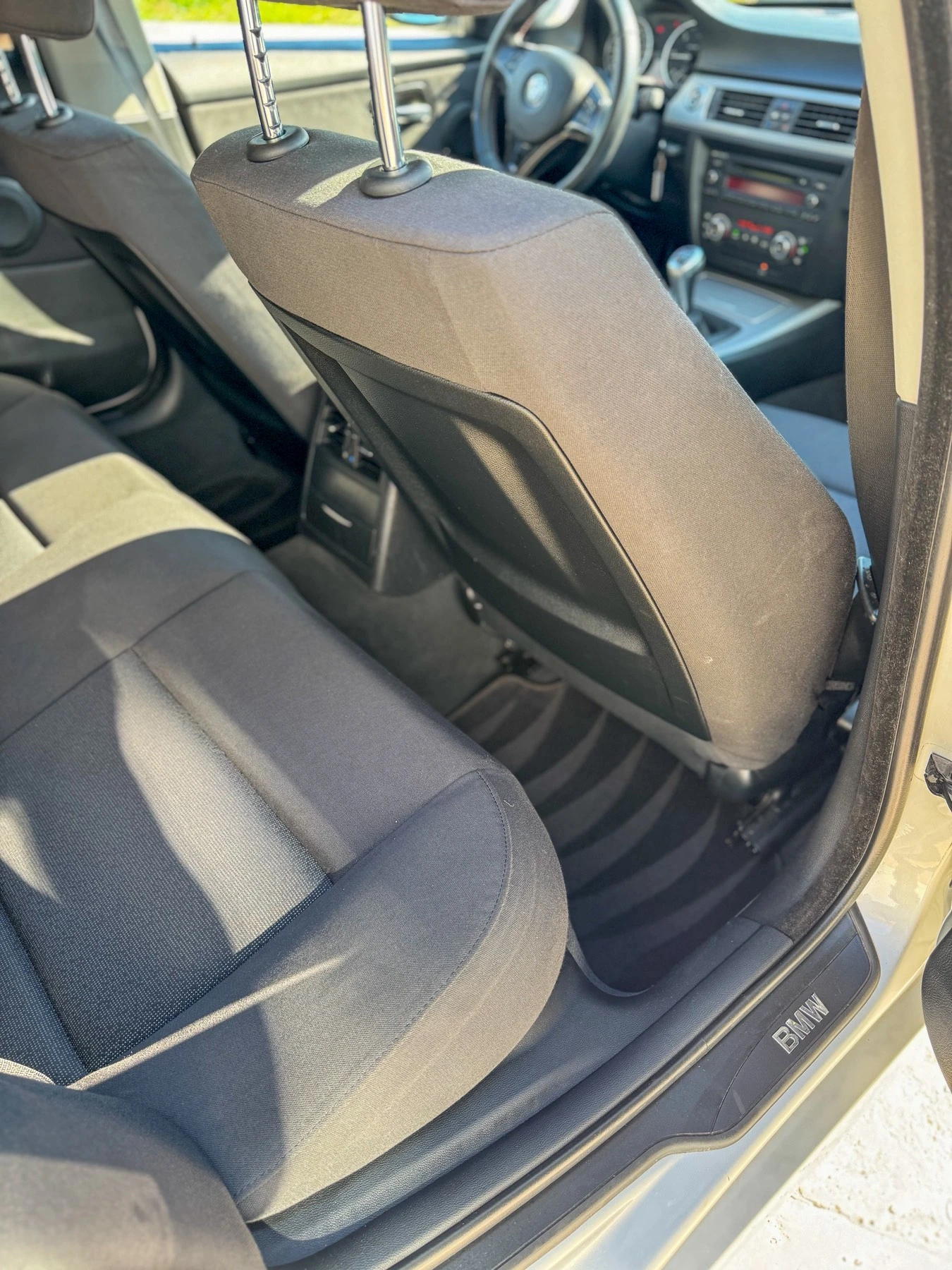 BMW 320, снимка 10 - Автомобили и джипове - 54873591