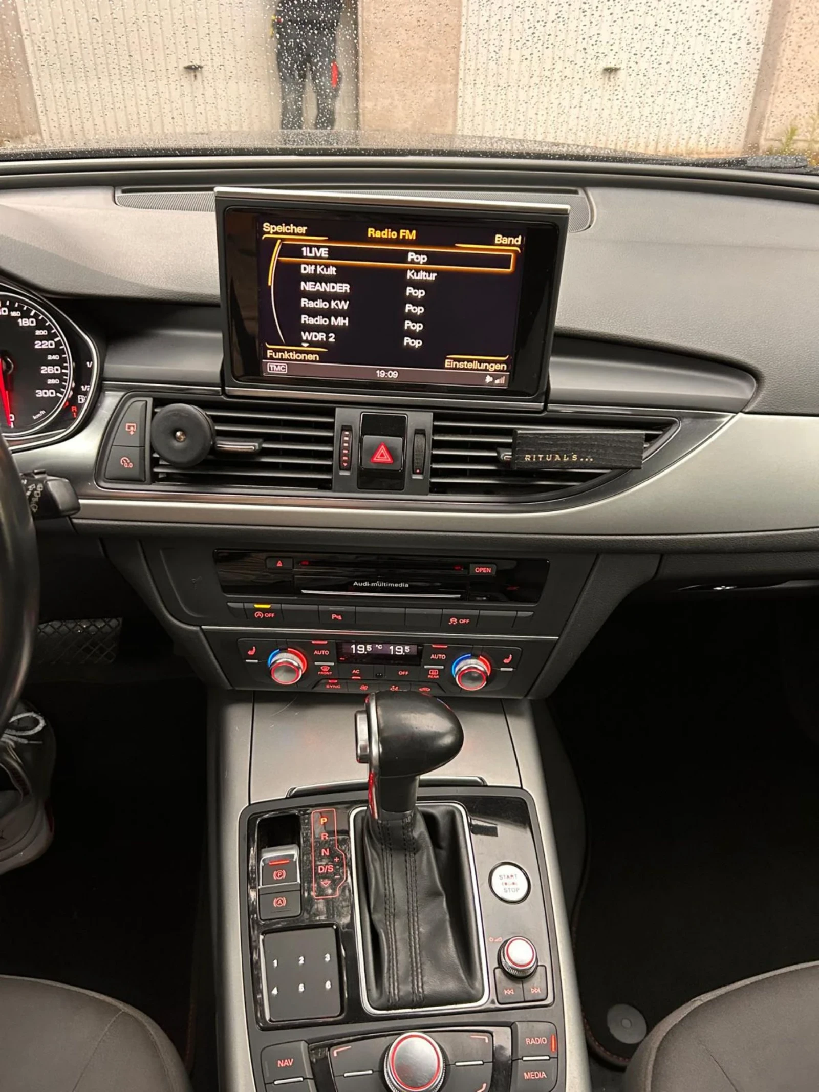 Audi A6 3.0, снимка 3 - Автомобили и джипове - 54972152
