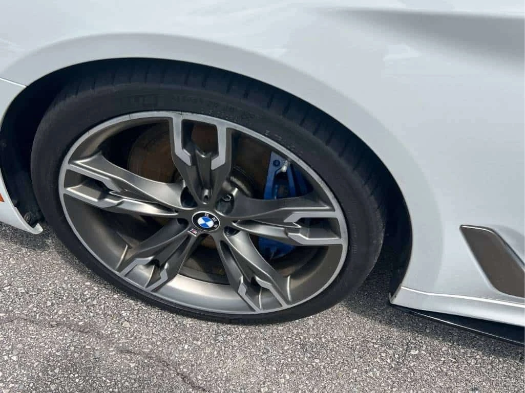 BMW 550 * M xDrive * CARFAX * БЕЗ ПЪРВОНАЧАЛНА ВНОСКА, снимка 9 - Автомобили и джипове - 55415663