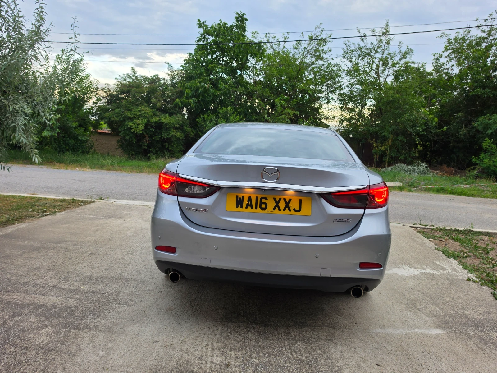 Mazda 6 2.2 sport, снимка 4 - Автомобили и джипове - 55624407