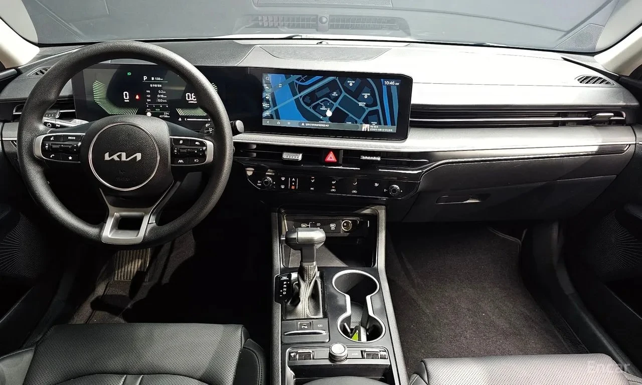 Kia K5 * 2.0 LPG / DISTRONIC / АВТОКРЕДИТ, снимка 7 - Автомобили и джипове - 55798146