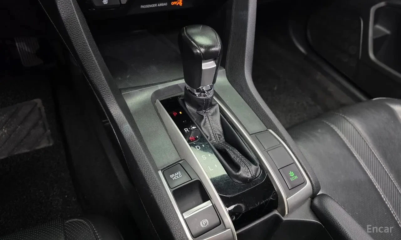 Honda Civic * 2.0 /ПОДГРЕВ/ШИБЕДАХ/ФИНАНСИРАНЕ, снимка 9 - Автомобили и джипове - 56104738