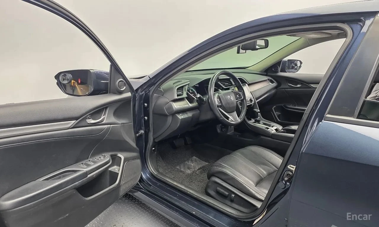 Honda Civic * 2.0 /ПОДГРЕВ/ШИБЕДАХ/ФИНАНСИРАНЕ, снимка 10 - Автомобили и джипове - 56104738