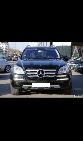     Mercedes-Benz GL 550