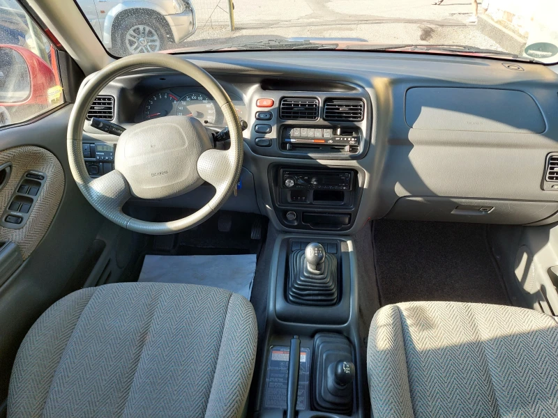Suzuki Grand vitara 2, 5i-144kc.-ТОП СЪСТОЯНИЕ, снимка 9 - Автомобили и джипове - 51475094