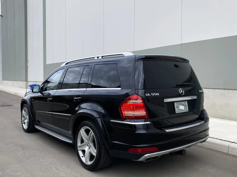 Mercedes-Benz GL 550 Grand Edition, снимка 10 - Автомобили и джипове - 53139118