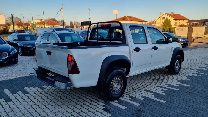 Isuzu D-max 2.5D* * ПЪЛНА ГАРАНЦИЯ!!!, снимка 3 - Автомобили и джипове - 53177245