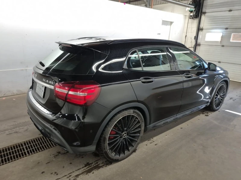 Mercedes-Benz GLA * AMG 45 * ТОП * ДВА КЛЮЧА* CARFAX * , снимка 10 - Автомобили и джипове - 53343243