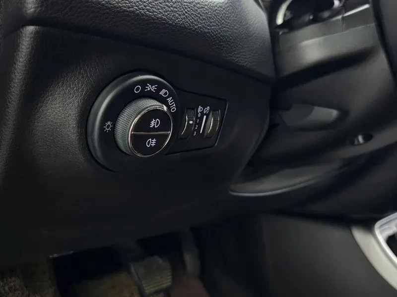 Jeep Compass 2.4 Longitude Awd, снимка 17 - Автомобили и джипове - 55895878