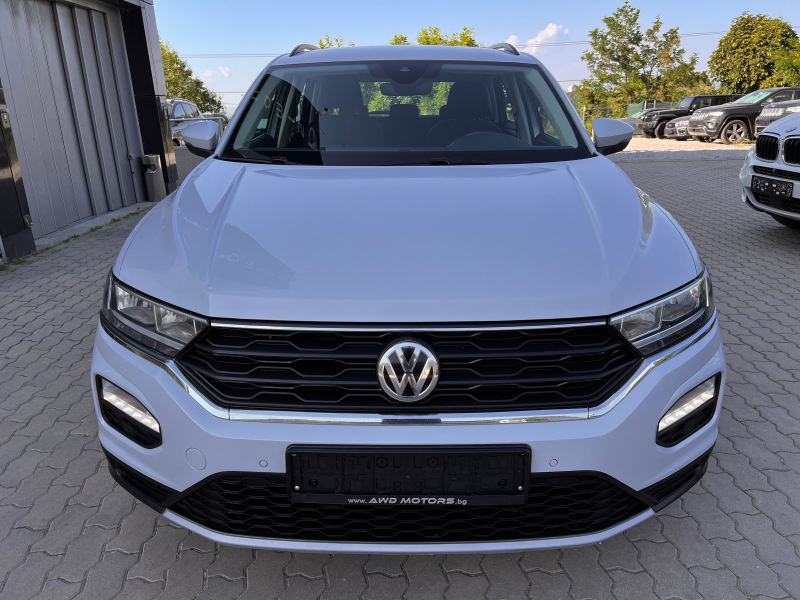 VW T-Roc 2.0-TSI 4x4 ДИСТРОНИК CARPLAY АВТОМАТИК ПОДГРЕВ  - изображение 3