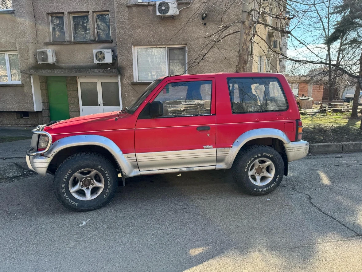 Mitsubishi Pajero  - изображение 2