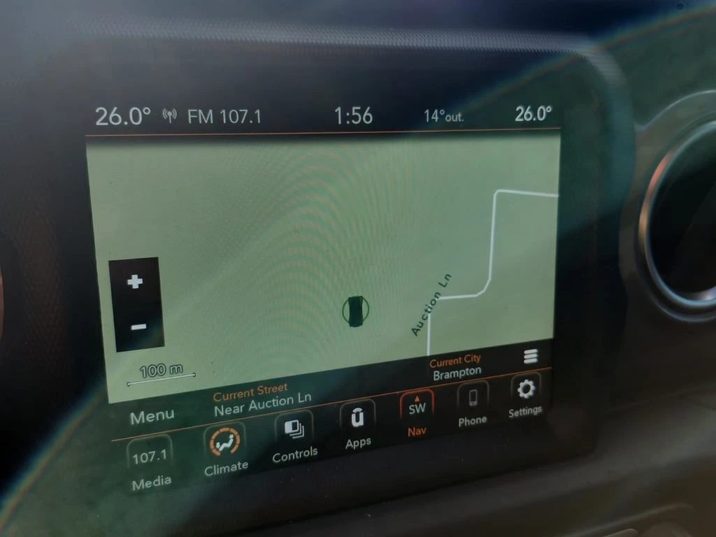 Jeep Wrangler * UNLIMITED SAHARA * CARFAX *  - изображение 10