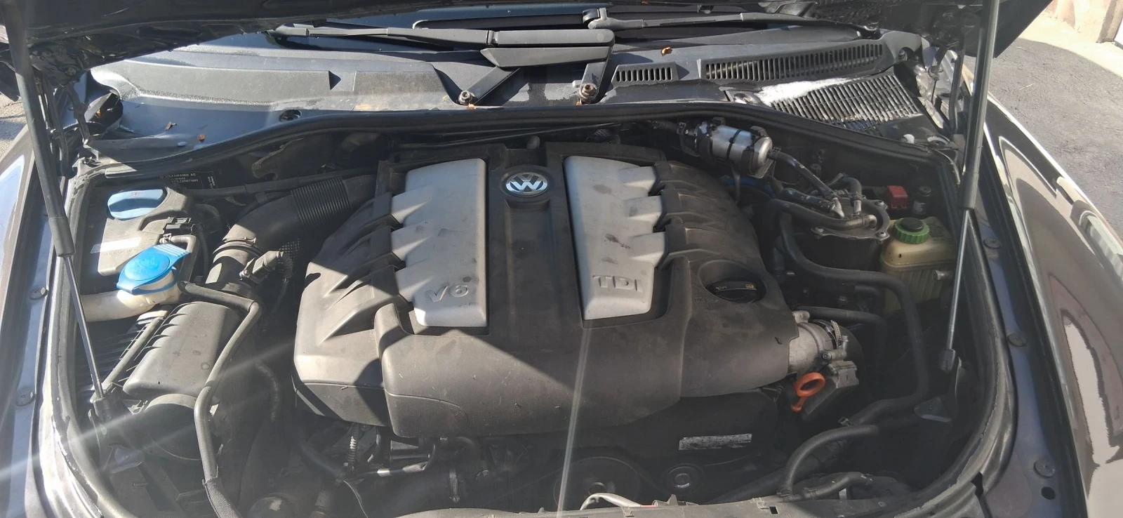 VW Touareg 3.0 V6 - изображение 6