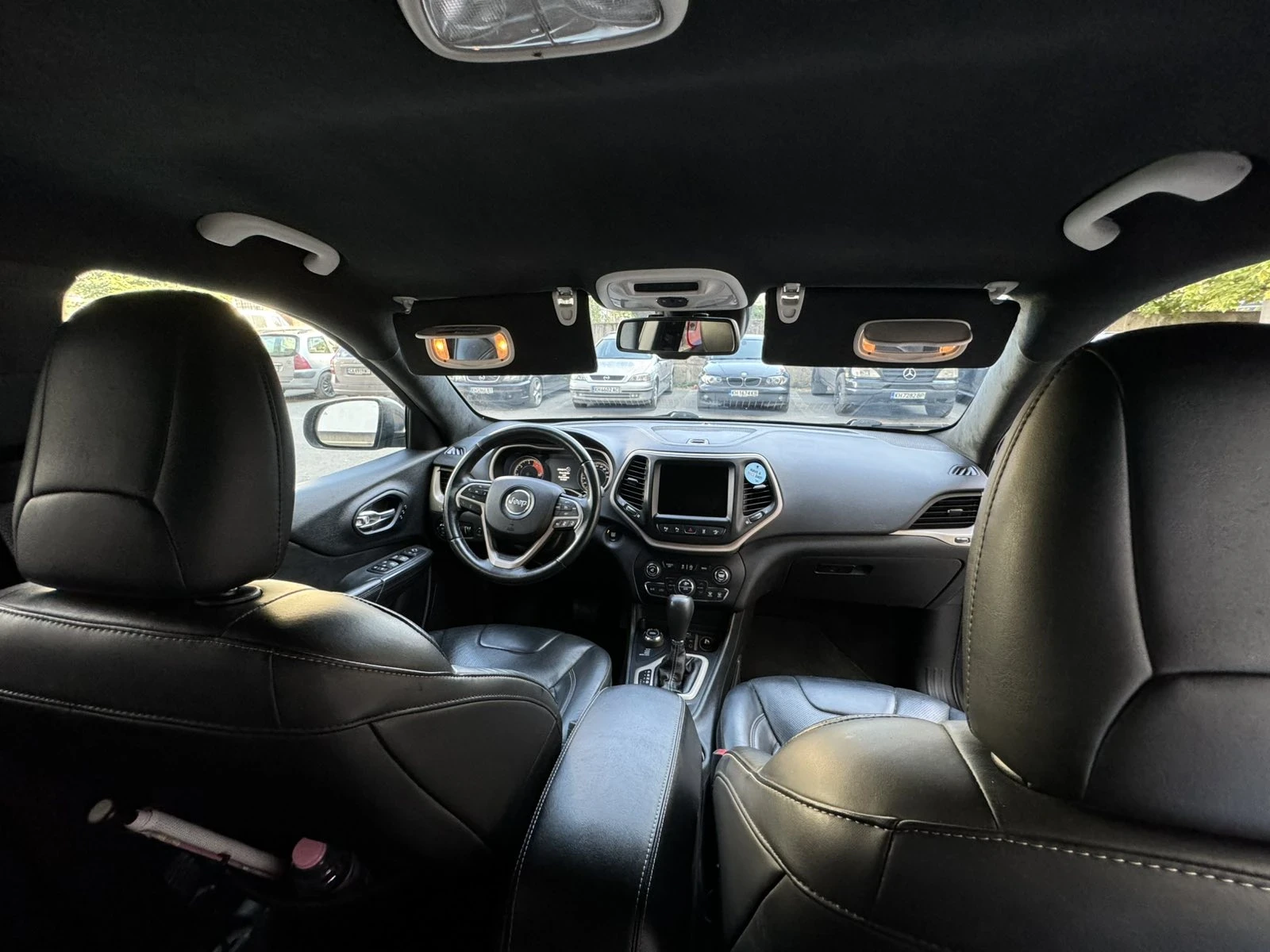 Jeep Cherokee, снимка 6 - Автомобили и джипове - 53713228