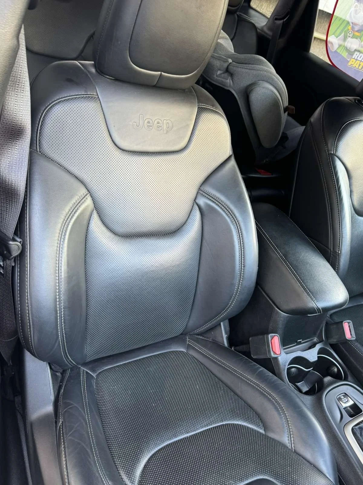 Jeep Cherokee, снимка 9 - Автомобили и джипове - 53713228