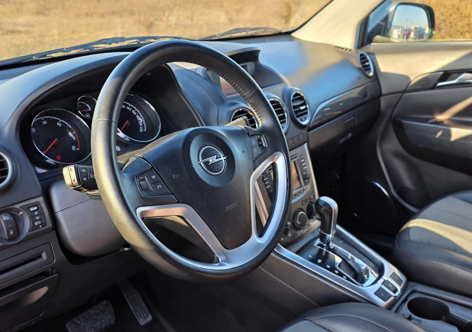 Opel Antara 2.2CDTI 163ps AVTOMATIC, снимка 7 - Автомобили и джипове - 53759852