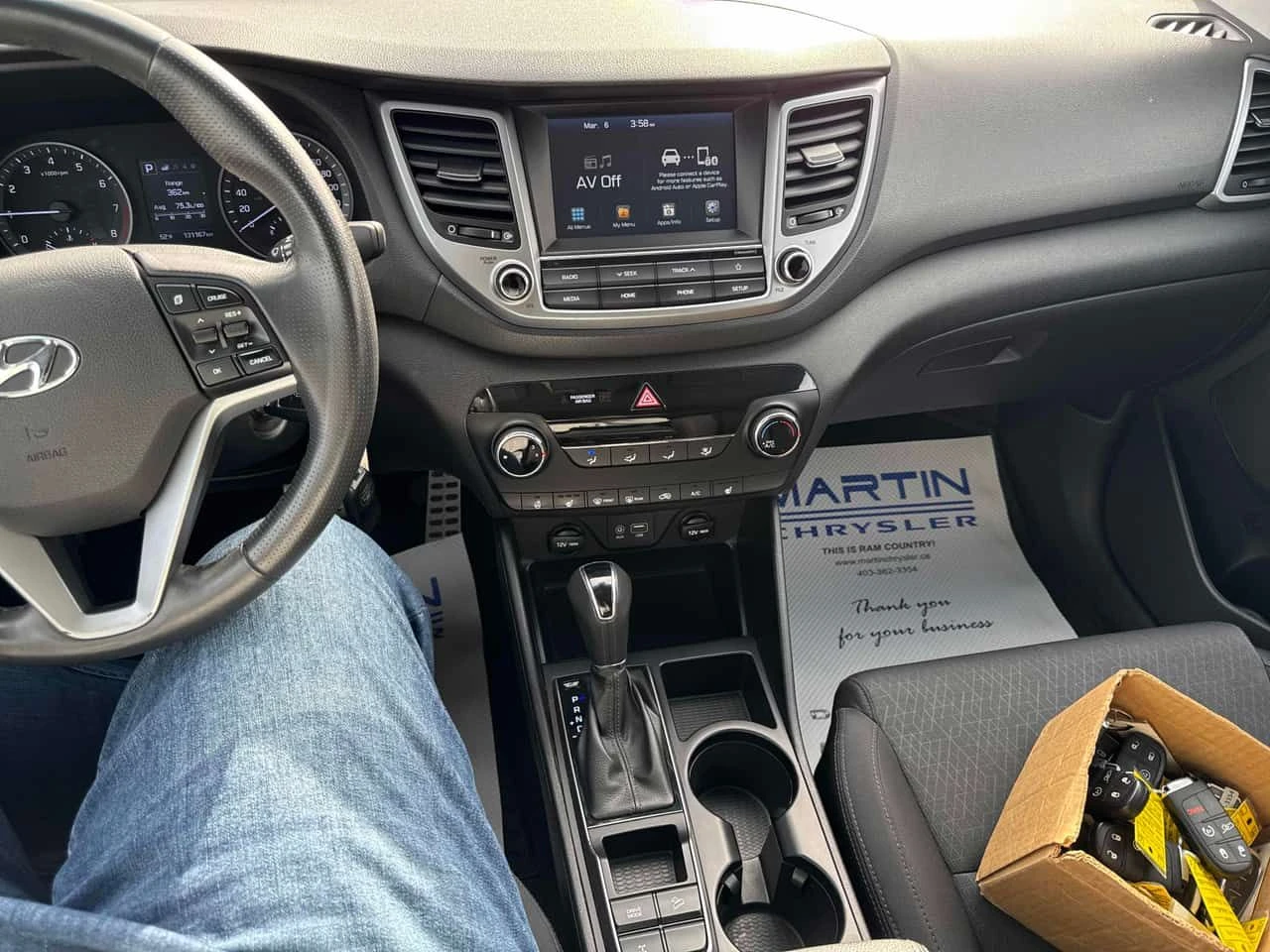 Hyundai Tucson Noir /CARFAX/2 ключа/Панорама/Подгрев, снимка 8 - Автомобили и джипове - 53871808