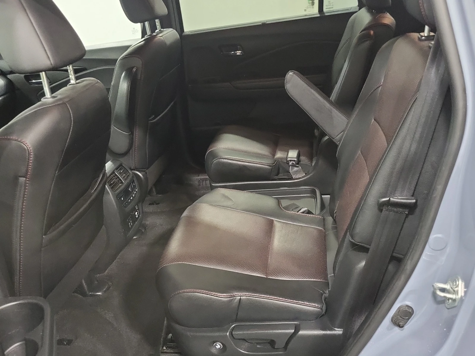 Honda Pilot BLACK EDITION * * CARFAX * * АВТО КРЕДИТ * * , снимка 9 - Автомобили и джипове - 54318496