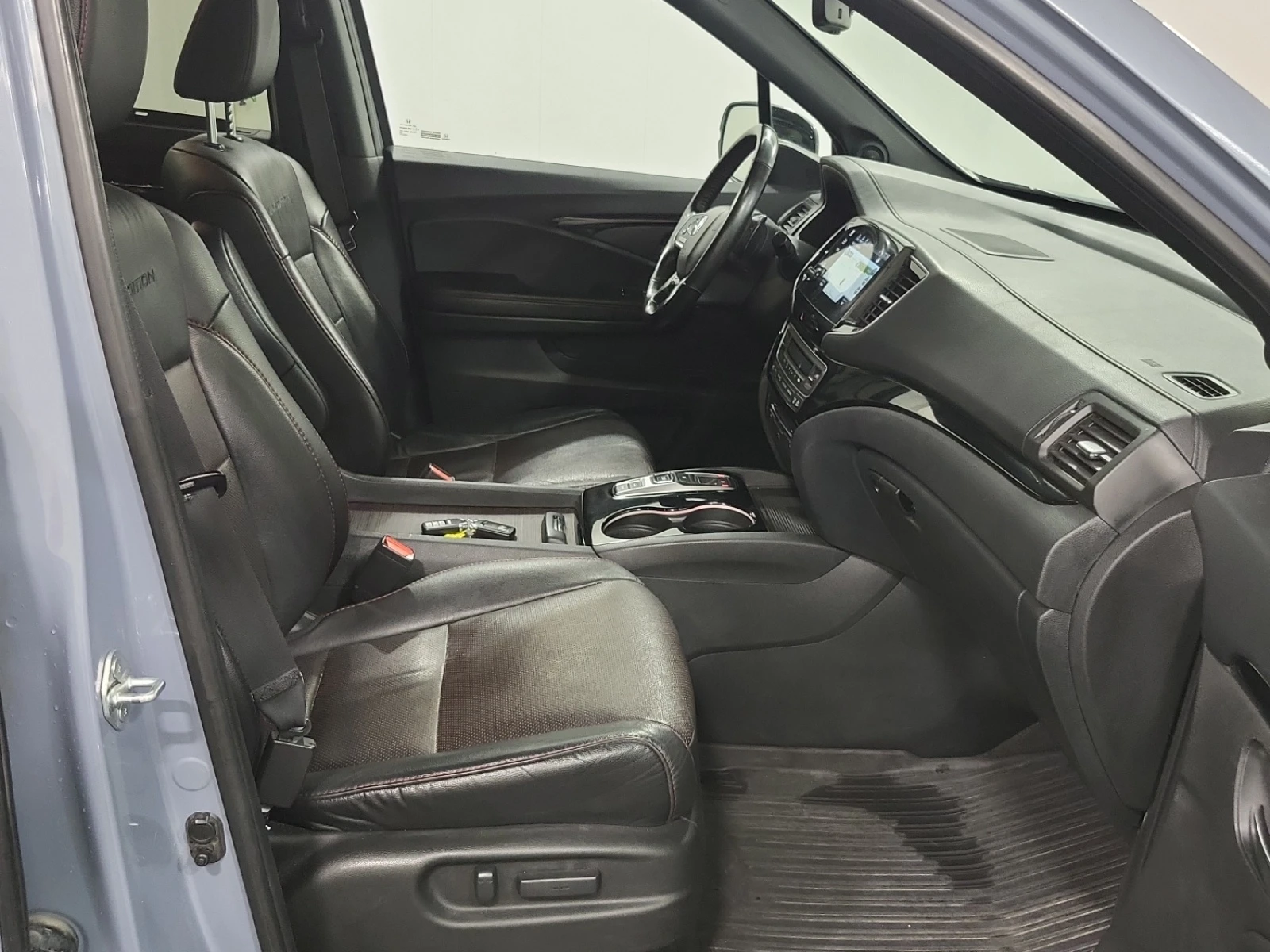 Honda Pilot BLACK EDITION * * CARFAX * * АВТО КРЕДИТ * * , снимка 8 - Автомобили и джипове - 54318496