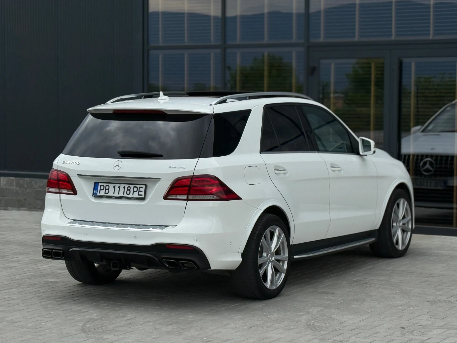 Mercedes-Benz GLE 400 AMG, 9G tronic, KEYLESS GO, снимка 5 - Автомобили и джипове - 54674251