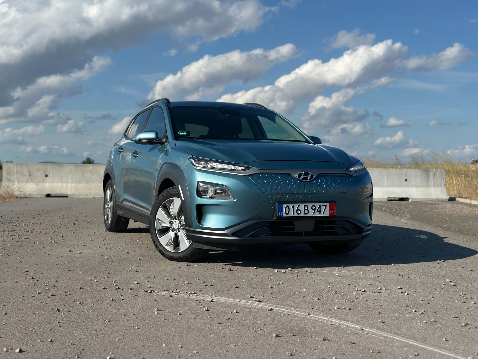 Hyundai Kona 64kw 100% SoH Термопомпа Сервизна книжка Налична