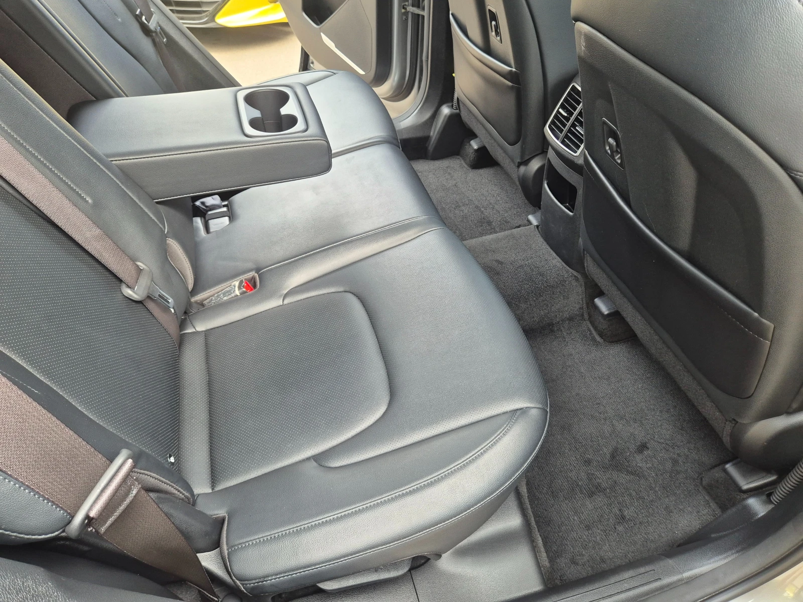 Kia Sportage 2.0 cm3 4x2 наличен в БГ, снимка 8 - Автомобили и джипове - 55185387