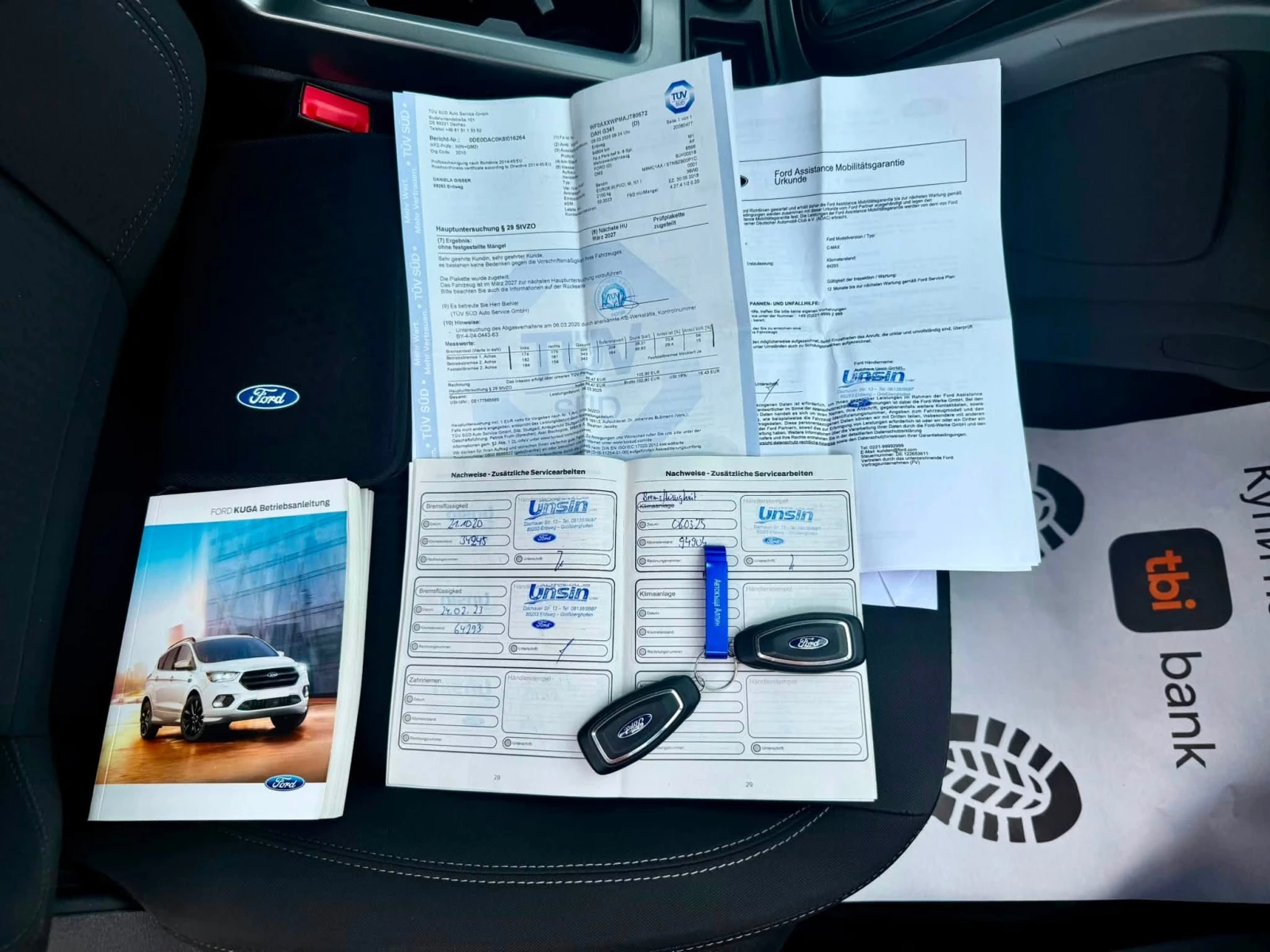 Ford Kuga 1.5 6-скорости, снимка 15 - Автомобили и джипове - 55413521