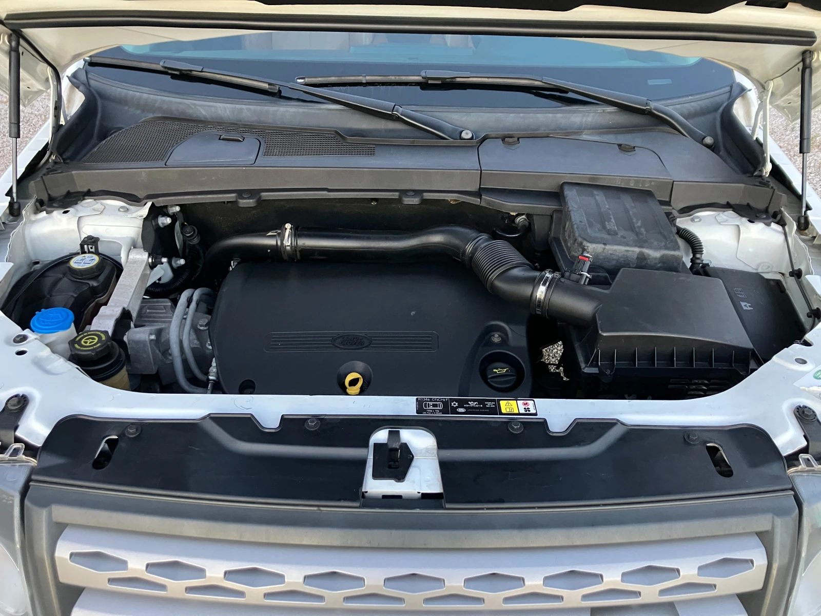 Land Rover Freelander 2.2d -4x4, снимка 17 - Автомобили и джипове - 55695349