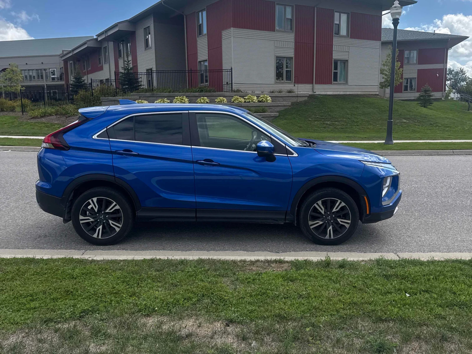 Mitsubishi Eclipse Cross * S AWC * CARFAX * БЕЗ ПЪРВОНАЧАЛНА ВНОСКА, снимка 3 - Автомобили и джипове - 55967356