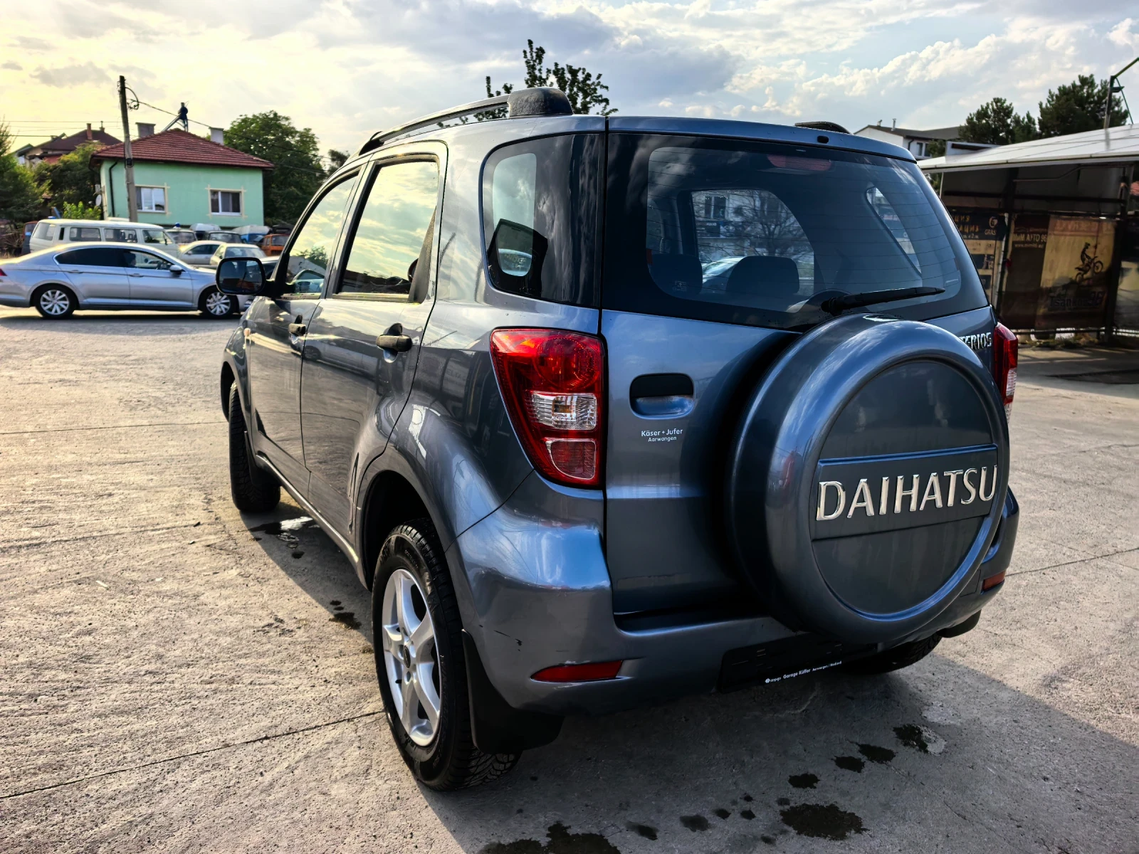 Daihatsu Terios 1.5 Бензин, снимка 5 - Автомобили и джипове - 55993020