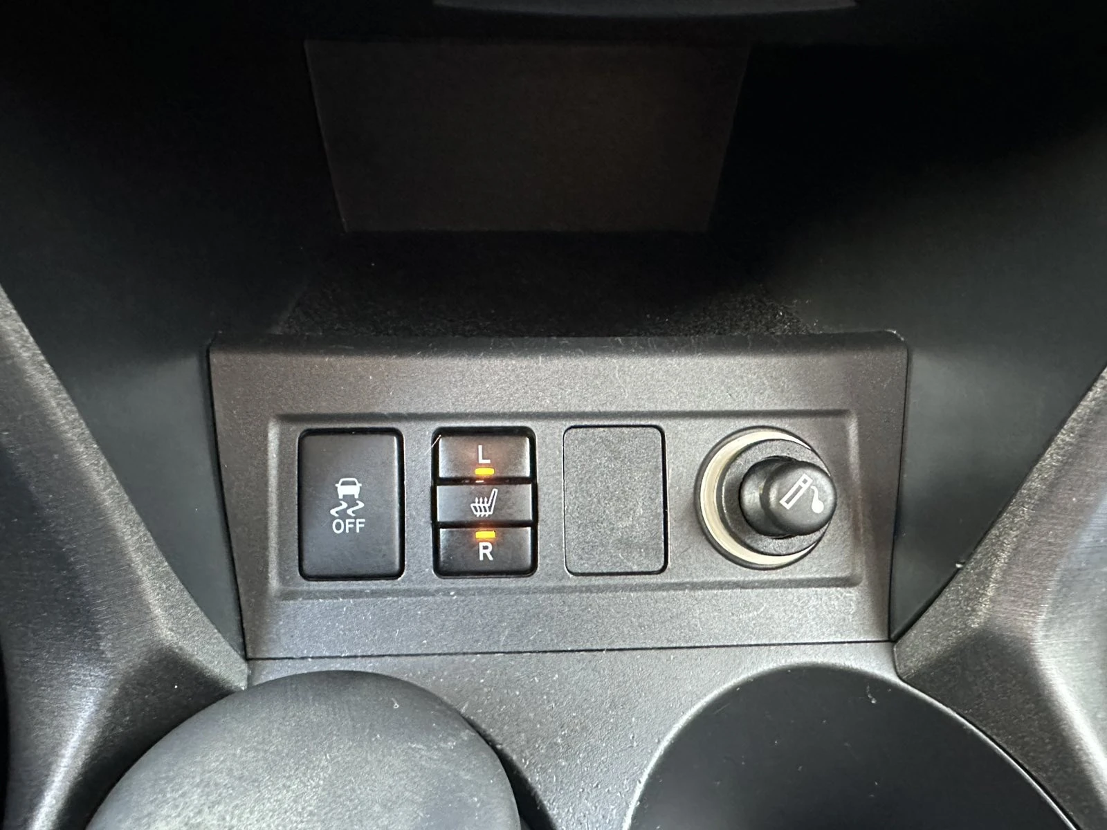 Toyota Rav4 D4D 4X4 ITALIA, снимка 11 - Автомобили и джипове - 56368834
