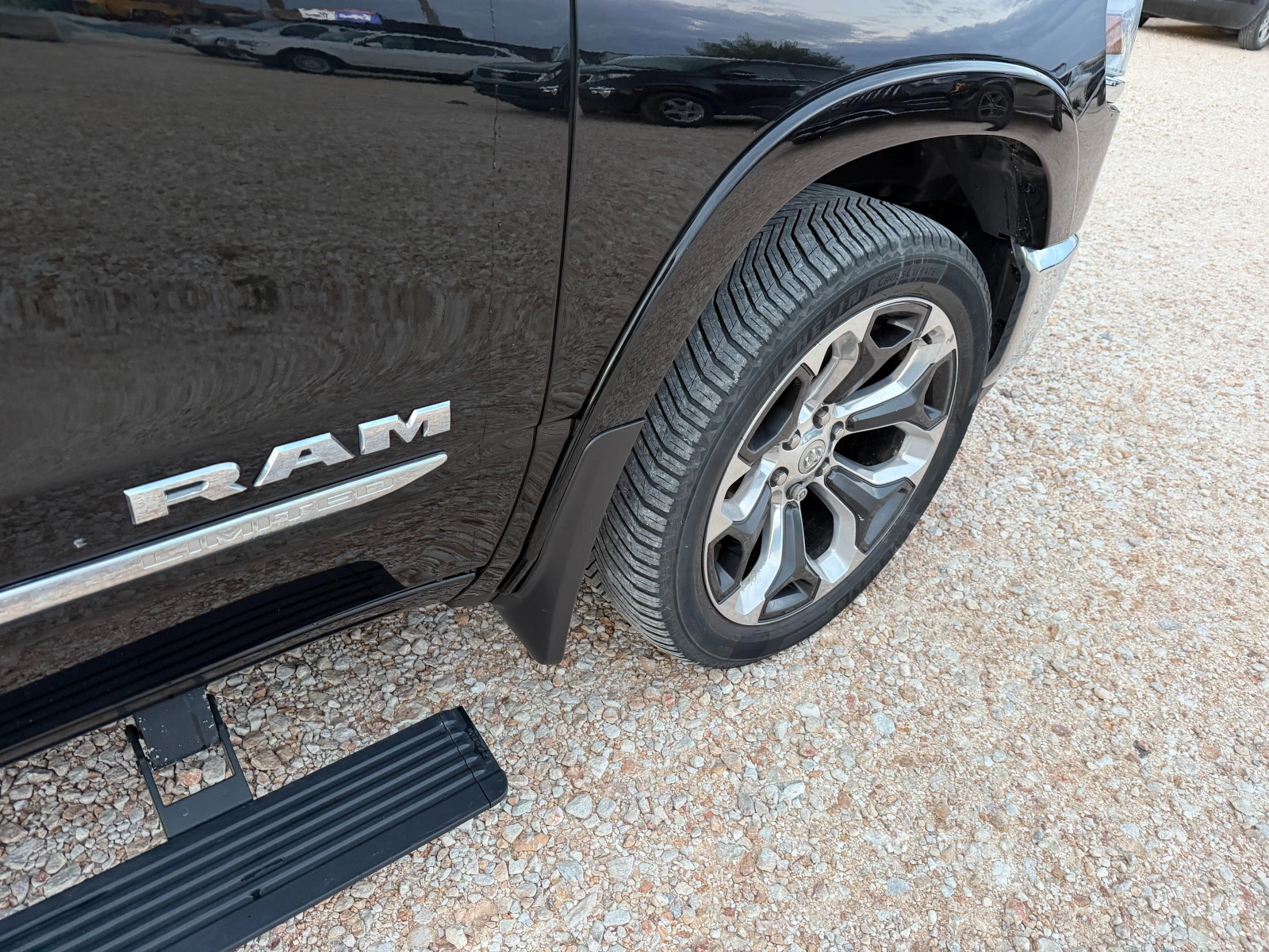 Dodge RAM 1500 5.7 HEMI* 4х4* Limited* Full, снимка 10 - Автомобили и джипове - 56684700