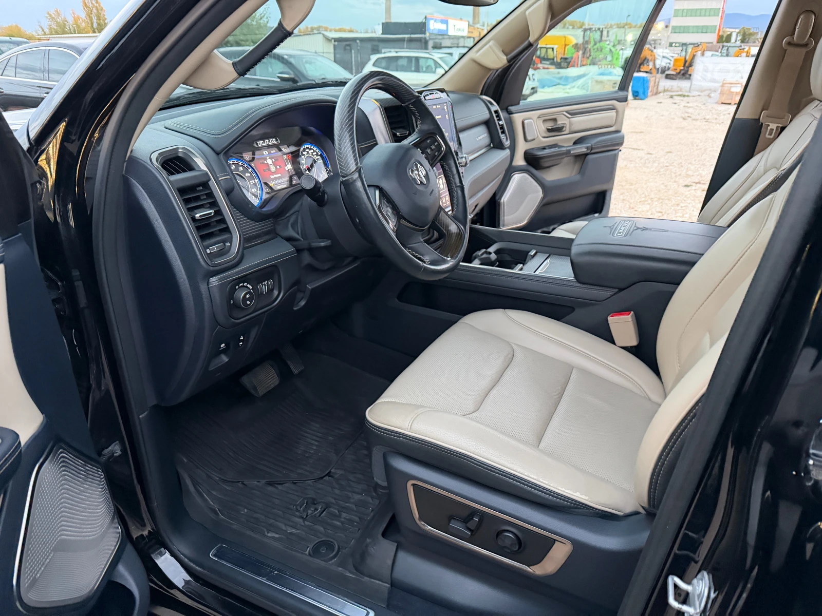Dodge RAM 1500 5.7 HEMI* 4х4* Limited* Full, снимка 13 - Автомобили и джипове - 56684700