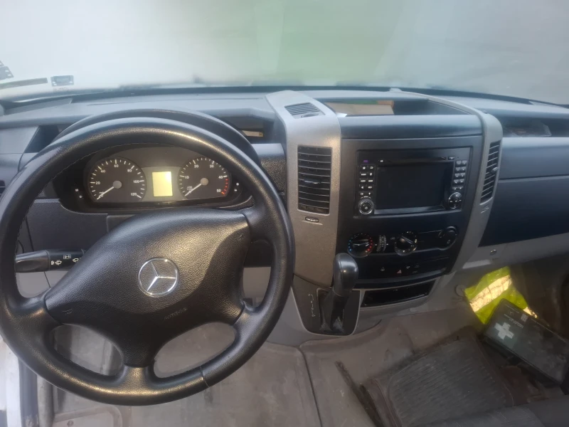 Mercedes-Benz Sprinter 311, снимка 6 - Бусове и автобуси - 52835295