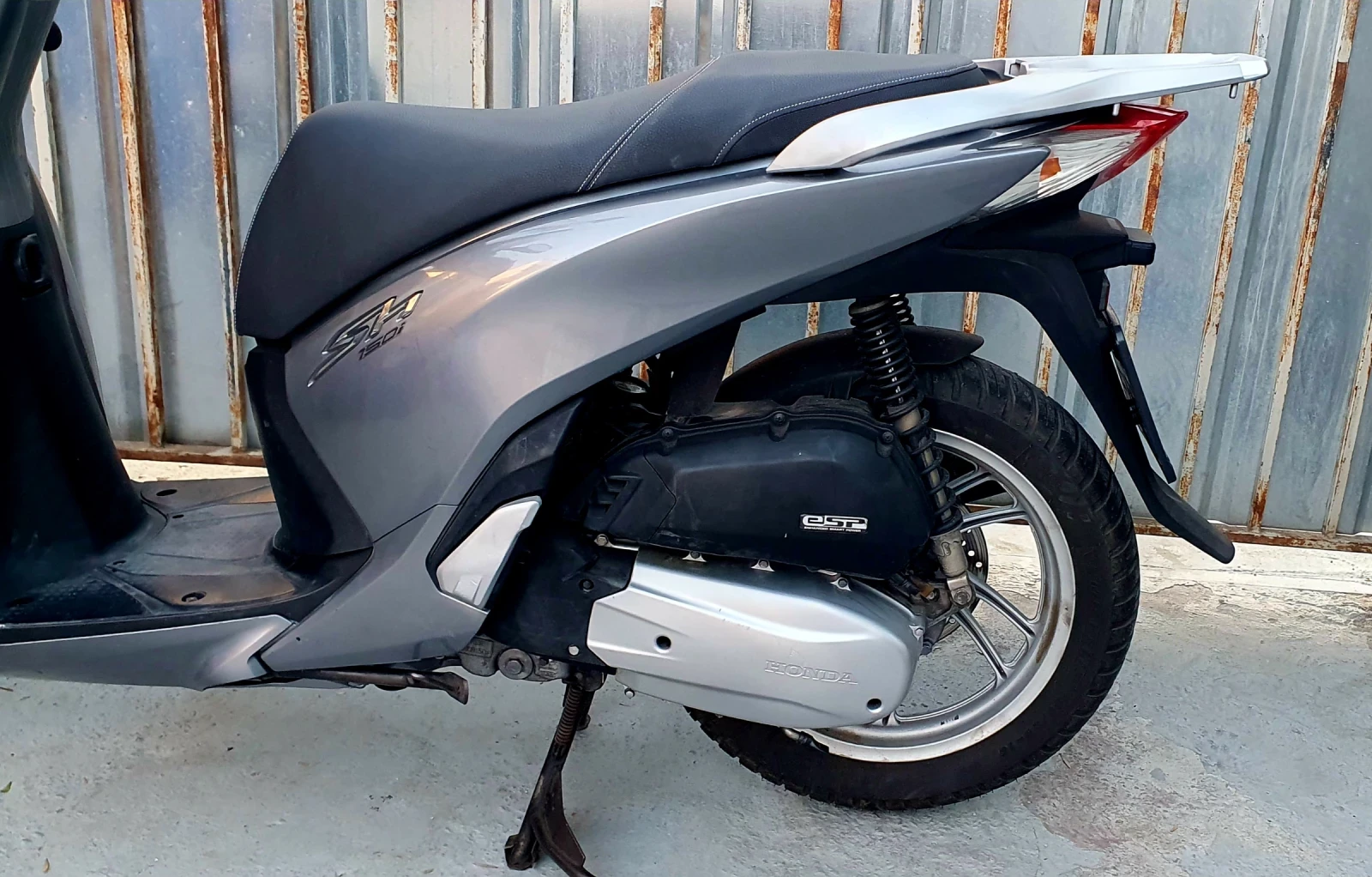 Honda Sh  SH 150 i  start stop ABS  - изображение 8