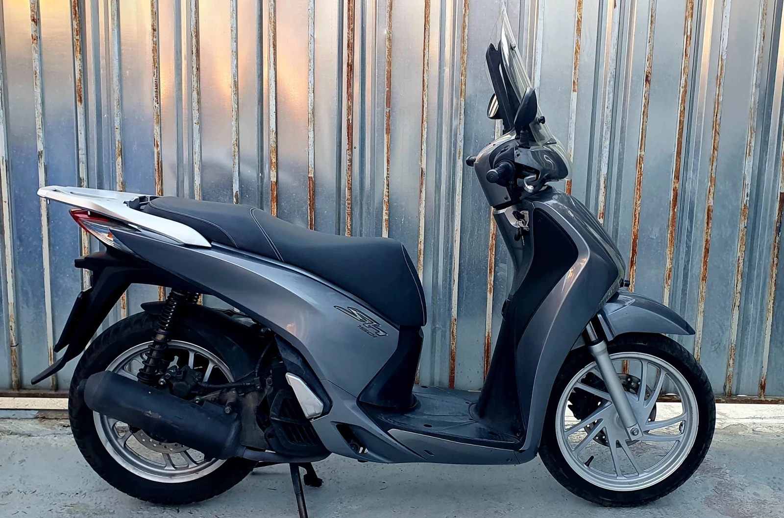 Honda Sh  SH 150 i  start stop ABS  - изображение 7