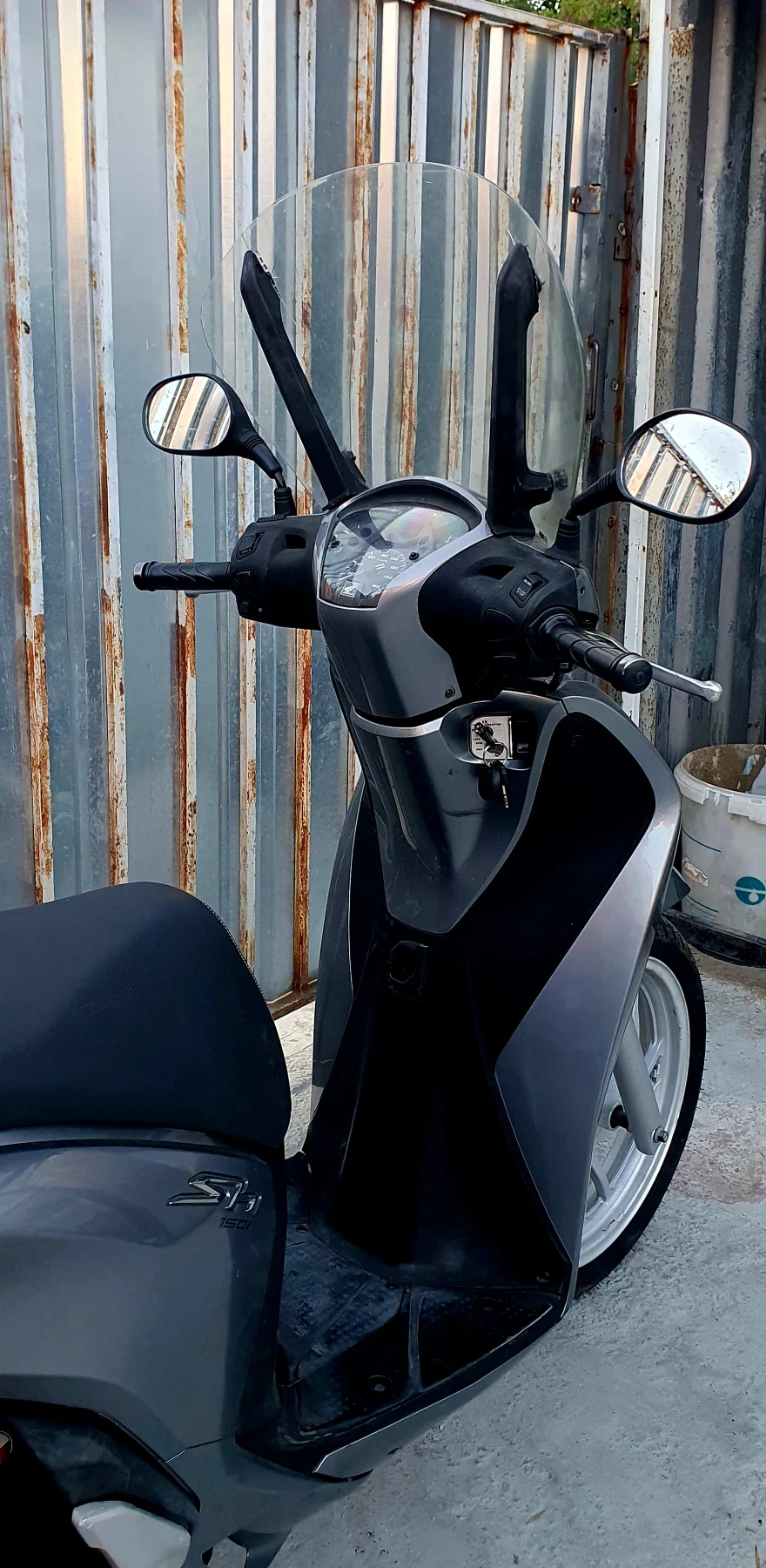 Honda Sh  SH 150 i  start stop ABS  - изображение 5