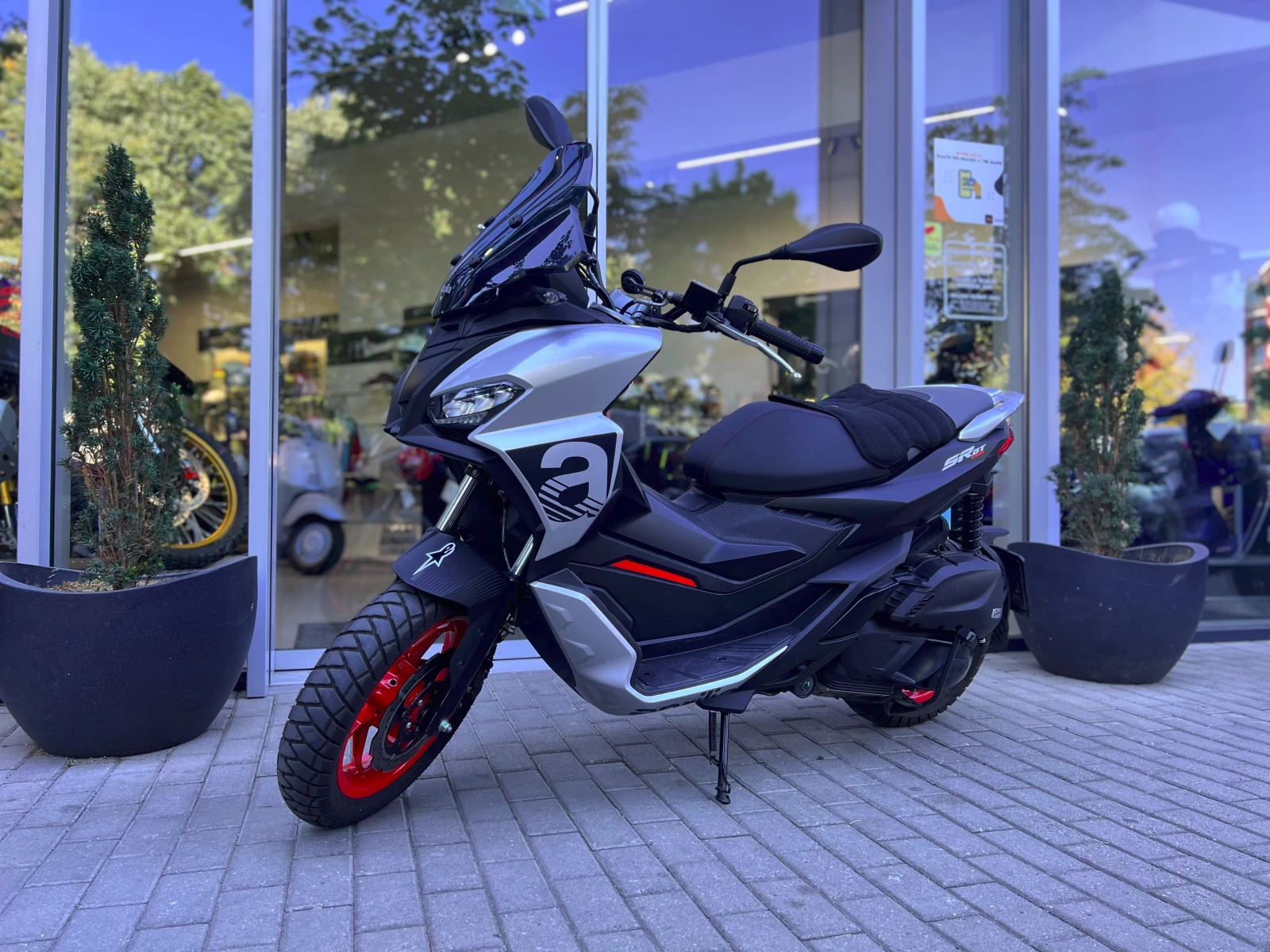 Aprilia Sr GT 200 | Mobile.bg   1