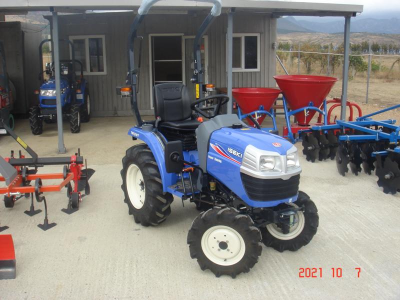 Трактор ISEKI TM3185, снимка 1 - Селскостопанска техника - 34382301