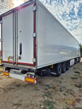 Полуремарке Krone SLXe300, снимка 5