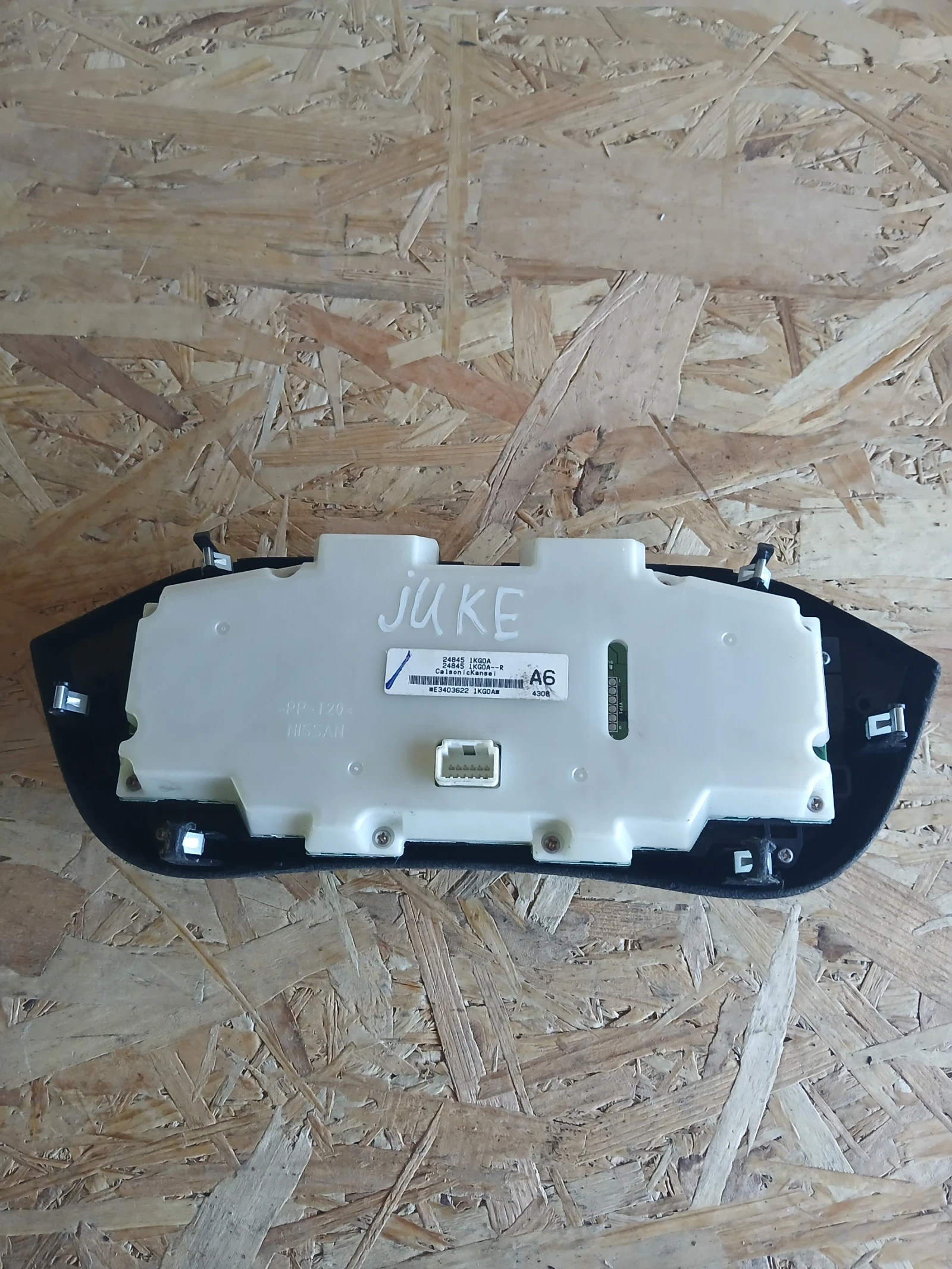 24845 1KG0A климатроник Nissan Juke , снимка 2 - Части - 54925419